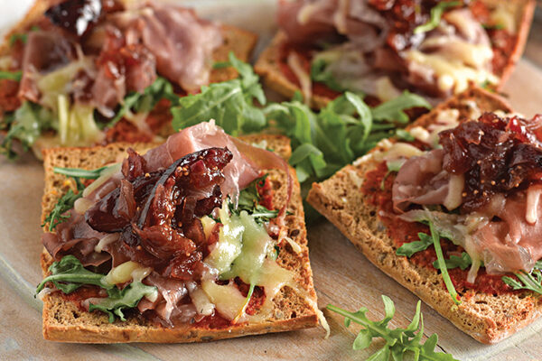 Warburtons Gluten Free Prosciutto and Chutney Thin Pizzas